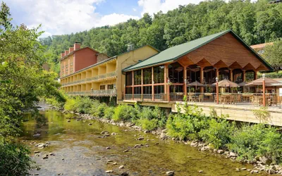 Photo 2 - River Terrace Resort & Convention Center