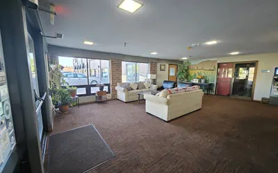 Photo 4 - Prairie Inn