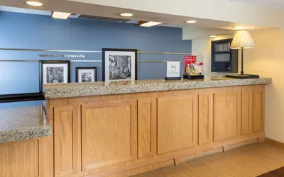 Photo 3 - Hampton Inn Zanesville