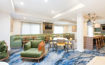 Photo 4 - Fairfield Inn & Suites By Marriott - Brunswick