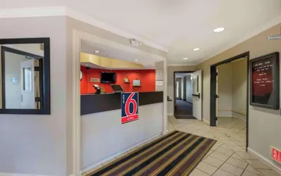 Photo 5 - Studio 6 Extended Stay Minneapolis Airport Eagan North MN