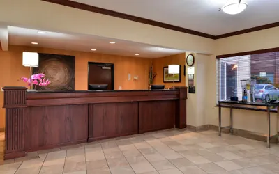 Photo 3 - Best Western Wilsonville Inn & Suites