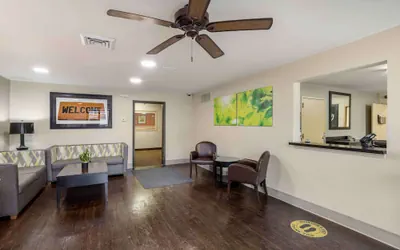 Photo 5 - Extended Stay America Suites Omaha West