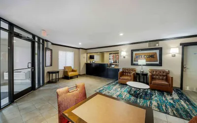 Photo 4 - Extended Stay America Suites Oklahoma City Northwest