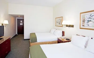 Photo 4 - Econo Lodge Wesley Chapel I-75