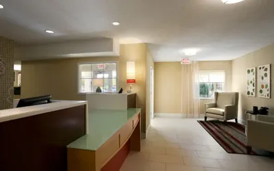 Photo 5 - MainStay Suites Raleigh - Cary