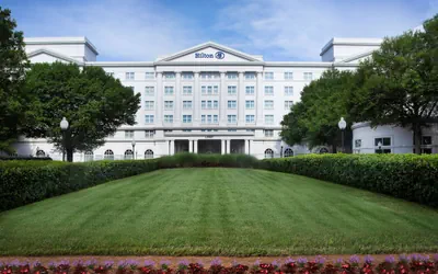 Photo 2 - Hilton Atlanta/Marietta Hotel & Conference Center