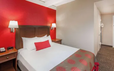 Photo 5 - Ramada Hotel & Conference Center by Wyndham Hammond