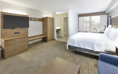Photo 4 - Holiday Inn Express & Suites Irving Conv Ctr - Las Colinas by IHG