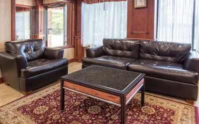 Photo 3 - Baymont by Wyndham Muskegon