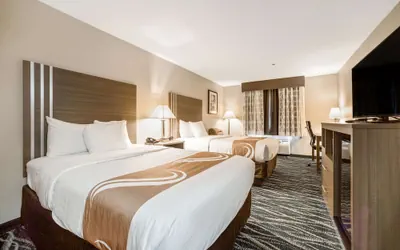 Photo 2 - Quality Inn Effingham North