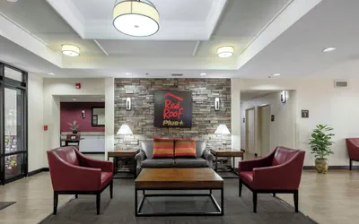 Photo 3 - Red Roof Inn PLUS+ Gainesville
