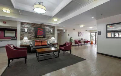 Photo 5 - Red Roof Inn PLUS+ Gainesville