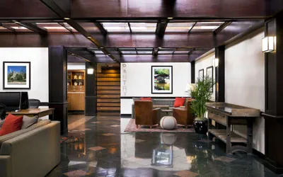 Photo 3 - Four Points by Sheraton Richmond Airport