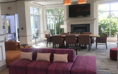 Photo 3 - Hilton Garden Inn Cincinnati/Sharonville