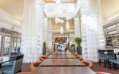 Photo 5 - Hilton Garden Inn Palm Springs - Rancho Mirage
