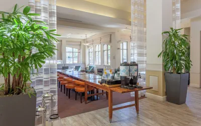 Photo 3 - Hilton Garden Inn Palm Springs - Rancho Mirage