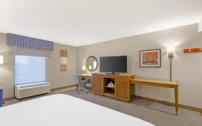 Photo 4 - Hampton Inn Washington