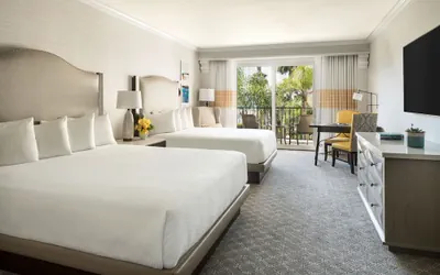 Photo 3 - Hyatt Regency Huntington Beach Resort and Spa