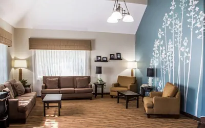 Photo 2 - Sleep Inn & Suites Davenport - Quad Cities