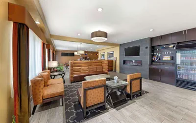 Photo 3 - Best Western Greentree Inn & Suites