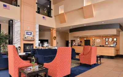 Photo 3 - Comfort Suites Airport Tukwila Seattle