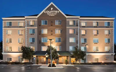 Photo 2 - Country Inn & Suites by Radisson, Ocala Southwest