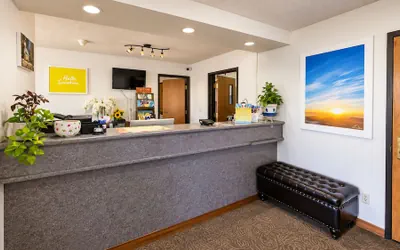 Photo 2 - Days Inn by Wyndham Battlefield Rd/Hwy 65