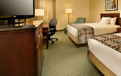 Photo 5 - Prado Hotel