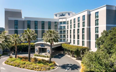Photo 2 - Renaissance Walnut Creek Hotel