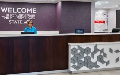 Photo 4 - Hampton Inn & Suites Buffalo Downtown