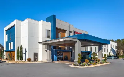 Photo 2 - Hampton Inn Atlanta - Stockbridge