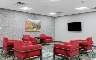 Photo 2 - Hampton Inn Front Royal