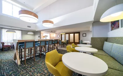 Photo 4 - Hampton Inn & Suites Modesto-Salida