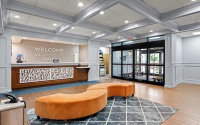 Photo 5 - Hampton Inn Bordentown