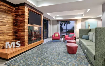 Photo 3 - Hampton Inn Biloxi
