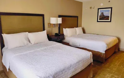 Photo 4 - Summit Suites