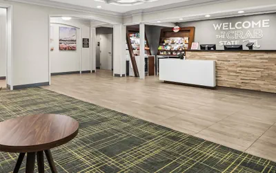 Photo 5 - Hampton Inn Elkton