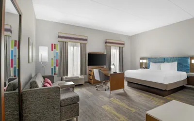 Photo 5 - Hampton Inn & Suites Augusta West