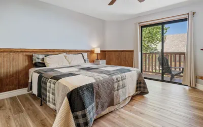 Photo 5 - Big Bear Lakefront Lodge