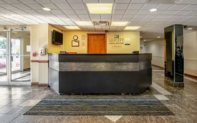 Photo 4 - Quality Inn & Suites Bristol North