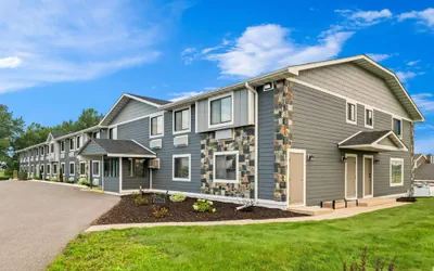 Photo 2 - Super 8 by Wyndham Alexandria MN
