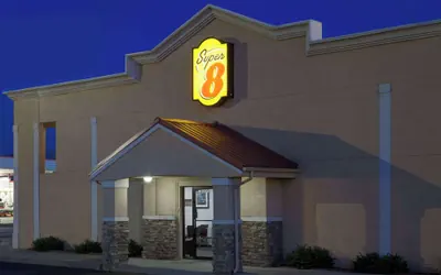 Photo 2 - Super 8 by Wyndham Lafayette / Purdue Area