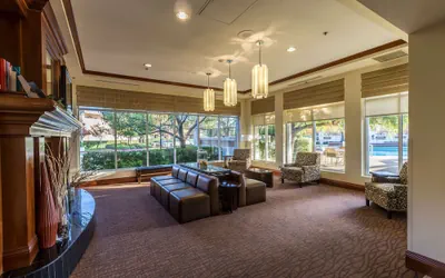 Photo 4 - Hilton Garden Inn Fairfield