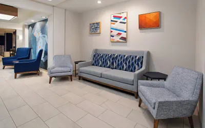 Holiday Inn Express Hotel & Suites Grand Rapids-North by IHG