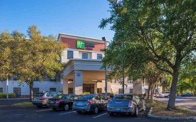 Holiday Inn Express Hotel & Suites Tampa-Anderson Rd/Veteran by IHG