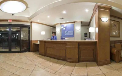 Photo 2 - Holiday Inn Express Hotel & Suites Mission-McAllen Area by IHG