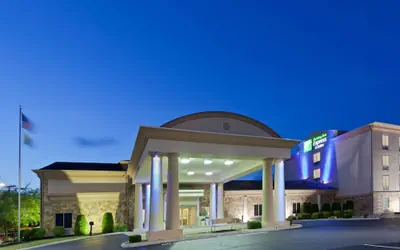 Photo 2 - Holiday Inn Express Hotel & Suites Christiansburg by IHG
