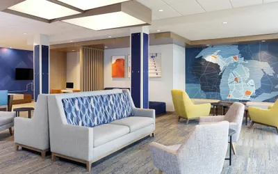 Photo 5 - Holiday Inn Express Hotel & Suites Christiansburg by IHG