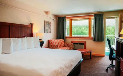 Photo 3 - Indian Head Resort